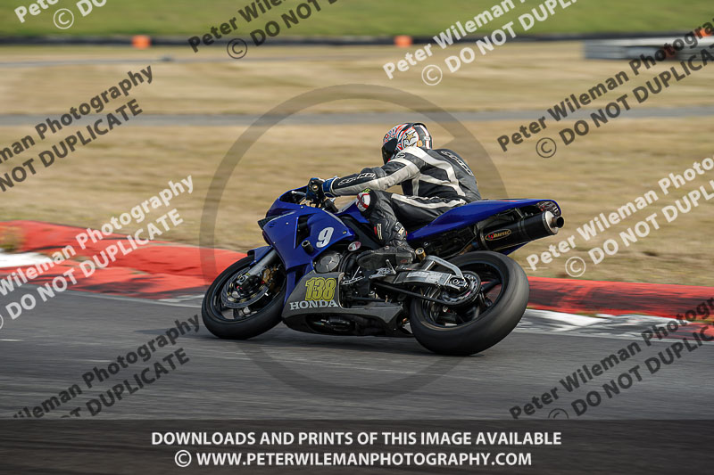 enduro digital images;event digital images;eventdigitalimages;no limits trackdays;peter wileman photography;racing digital images;snetterton;snetterton no limits trackday;snetterton photographs;snetterton trackday photographs;trackday digital images;trackday photos